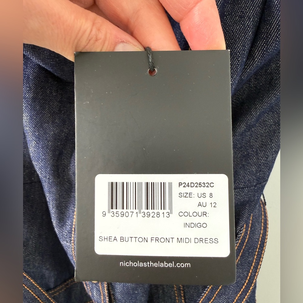 Nicholas the Label Shea Denim Button-Front
Midi-Dress Size 8 NWT - Picture 11 of 16